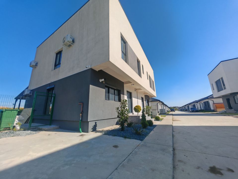 Casă cu 4 camere de vânzare în Central, Tunari – fotografia 20 din 22
