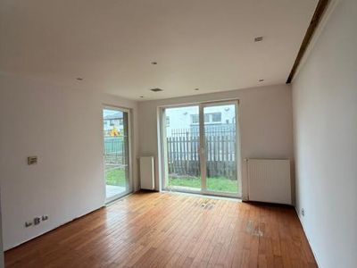 Casă cu 4 camere de vânzare în Central, Tunari – fotografia 5 din 25
