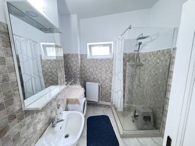 Apartament cu 2 camere de vânzare în Ultracentral, Bacău – fotografia 5 din 14