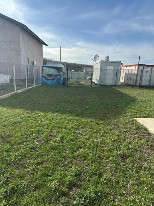 Casă cu 5 camere de vânzare în Dascalu – fotografia 29 din 33