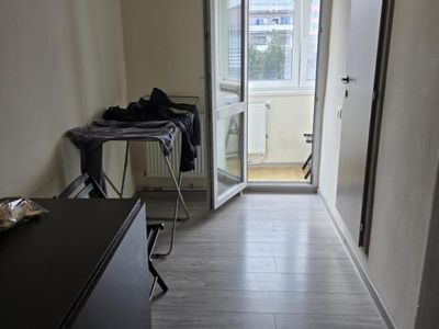 Apartament cu 3 camere de vânzare în Dărmănești, Piatra-Neamt – fotografia 3 din 9