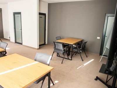 Spațiu de birouri cu 1 cameră de închiriat în Casa de Cultura, Constanța – fotografia 3 din 12