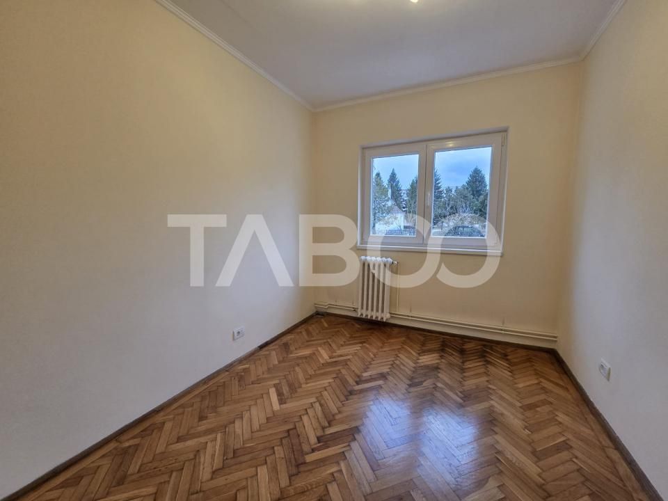 Apartament cu 4 camere de închiriat în Făgăraș – fotografia 5 din 11