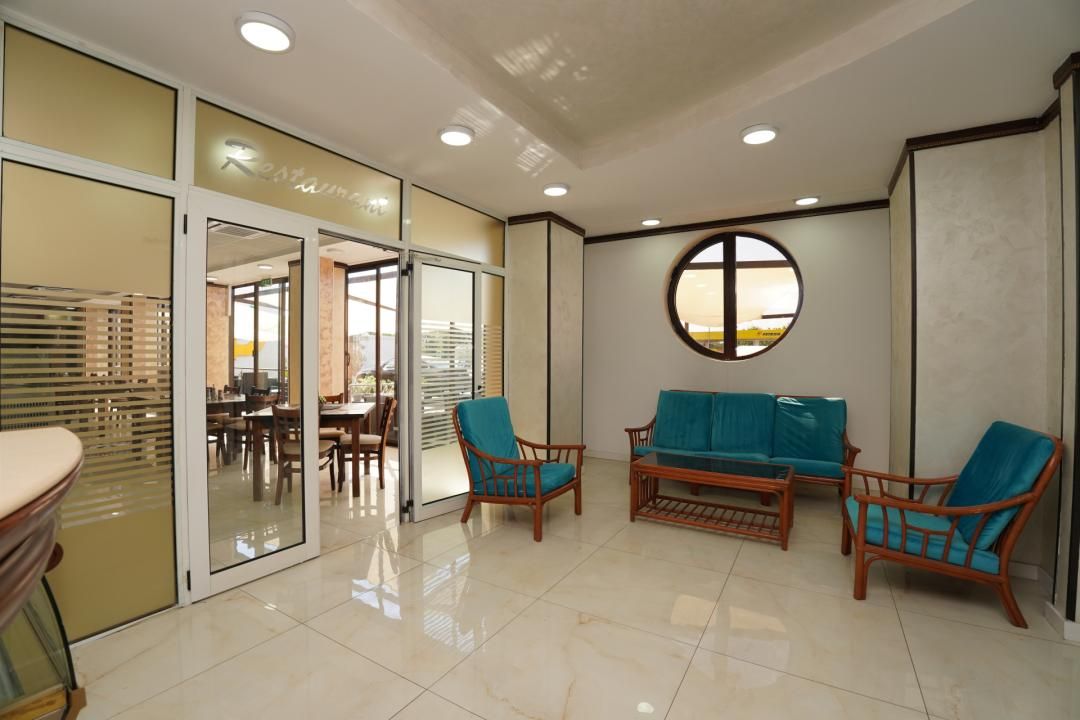 Hotel / pensiune cu 24 camere de vânzare în Est, Giurgiu – fotografia 7 din 37