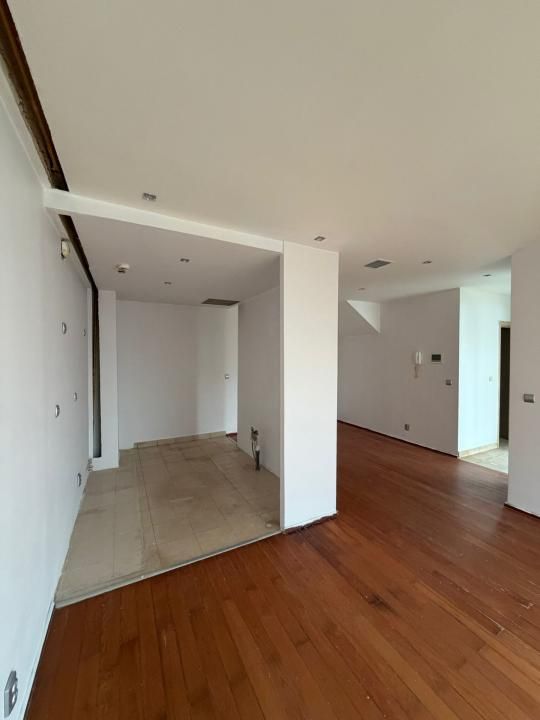 Casă cu 4 camere de vânzare în Central, Tunari – fotografia 22 din 25