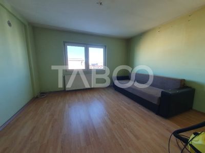 Apartament cu 3 camere de vânzare în Făgăraș – fotografia 5 din 13