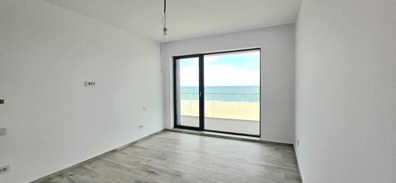 Apartament cu 3 camere de vânzare în Nord, Mamaia – fotografia 3 din 9