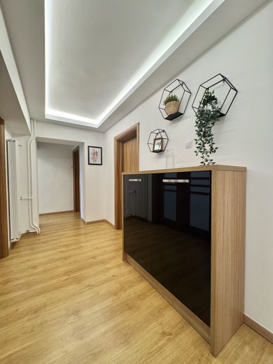 Apartament cu 4 camere de închiriat în Decebal, București – fotografia 14 din 22