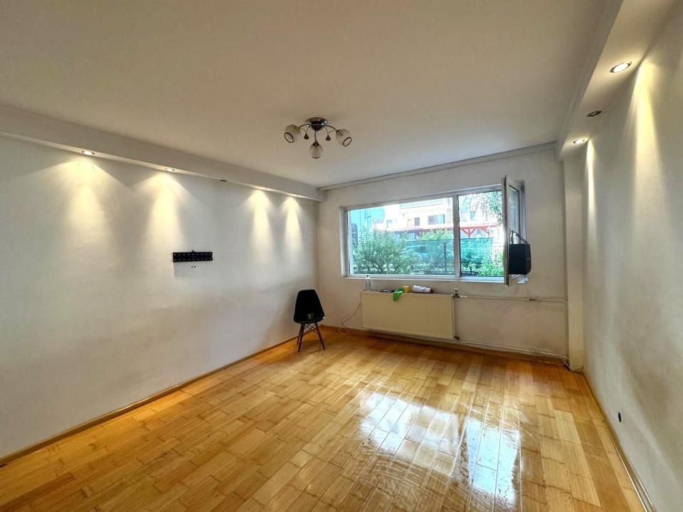 Apartament cu 2 camere de vânzare în Tineretului, București – fotografia 1 din 11