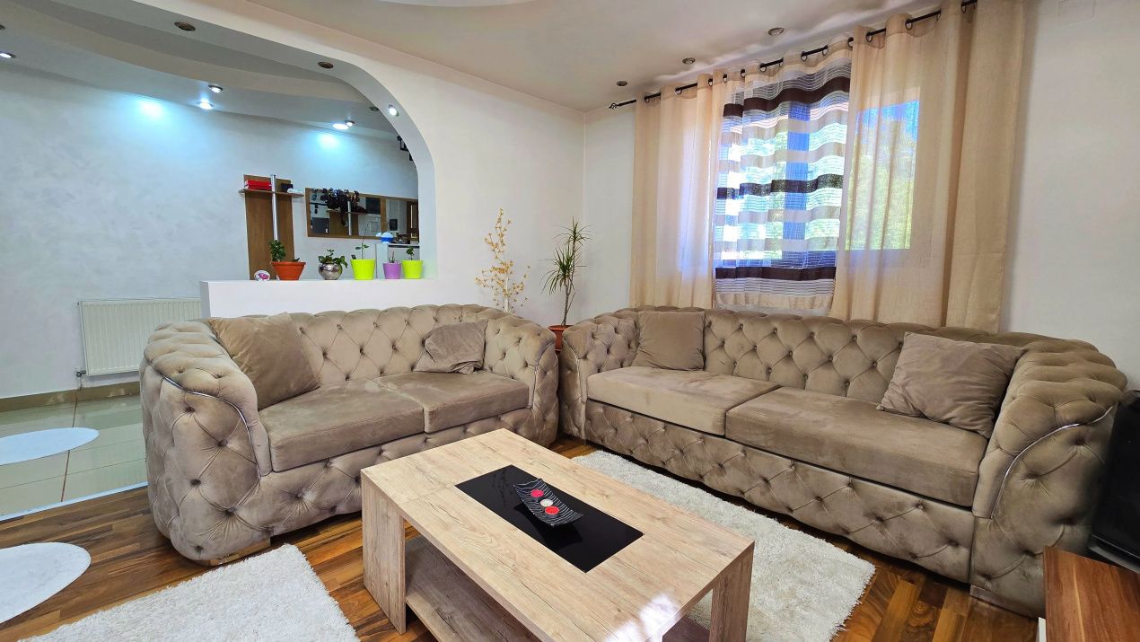 Casă cu 8 camere de vânzare în Central, Afumați – fotografia 29 din 91