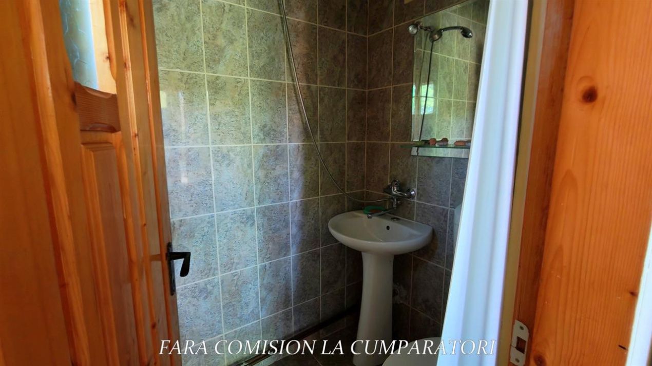 Casă cu 3 camere de vânzare în Budești – fotografia 8 din 19