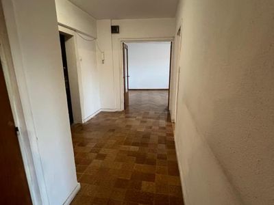 Apartament cu 2 camere de vânzare în Unirii, București – fotografia 5 din 27