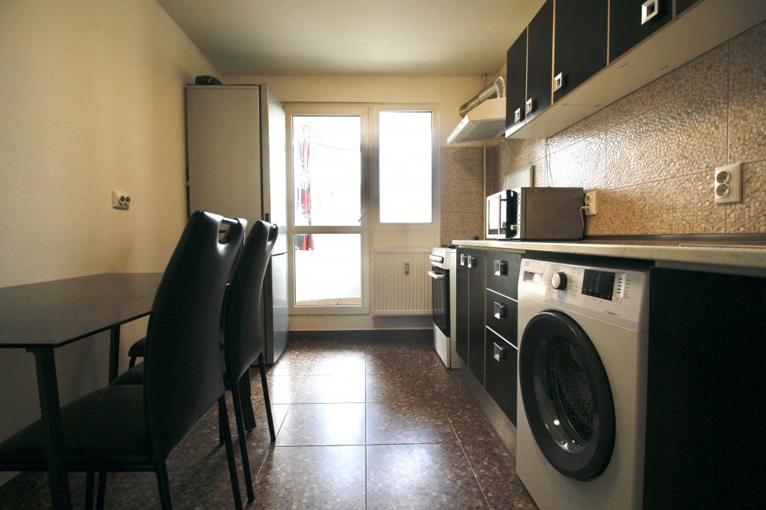 Apartament cu 4 camere de închiriat în Crângași, București – fotografia 4 din 17