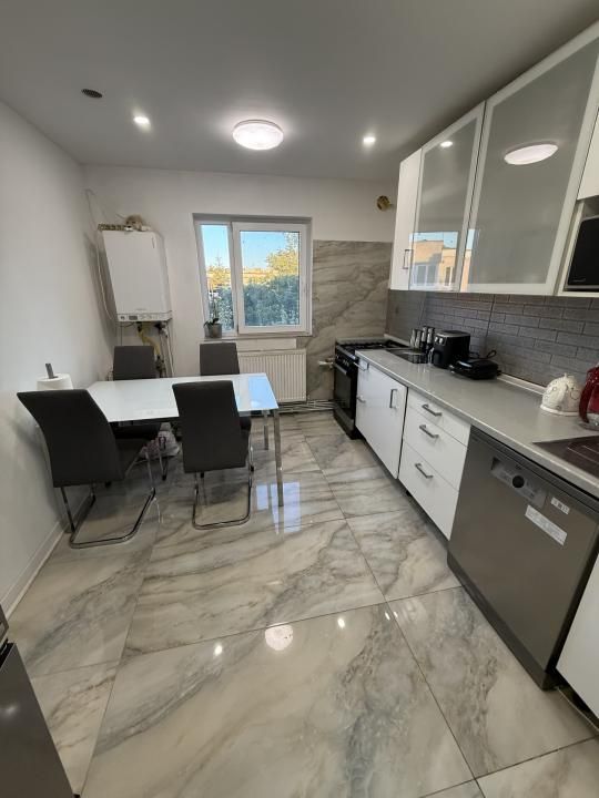 Apartament cu 3 camere de vânzare în Semicentral / Paris, Cluj-Napoca – fotografia 3 din 21