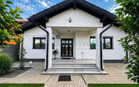 Casă cu 3 camere de vânzare în Sântandrei