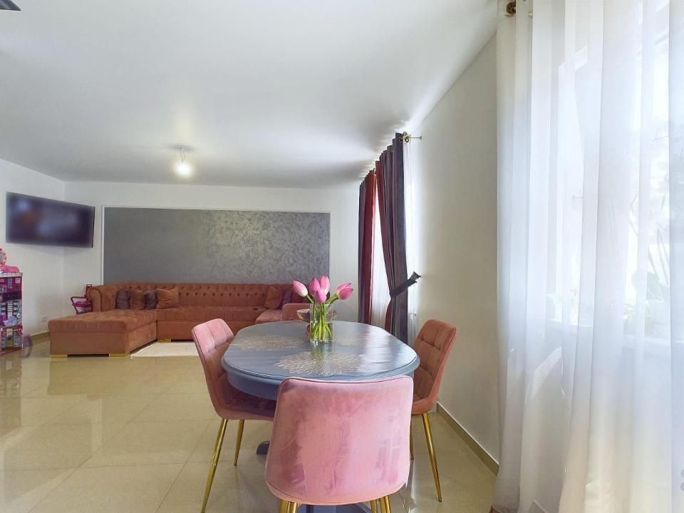 Casă cu 4 camere de vânzare în Domnești – fotografia 7 din 17