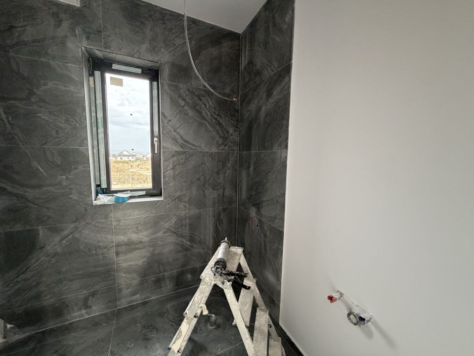 Casă cu 4 camere de vânzare în Sânpetru – fotografia 32 din 33