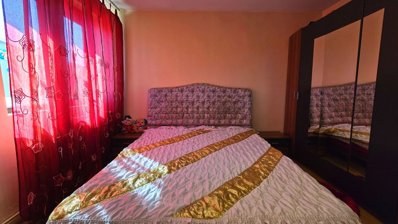 Casă cu 8 camere de vânzare în Central, Afumați – fotografia 49 din 91