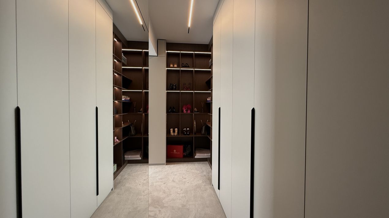 Apartament cu 6 camere de vânzare în Mamaia – fotografia 74 din 84
