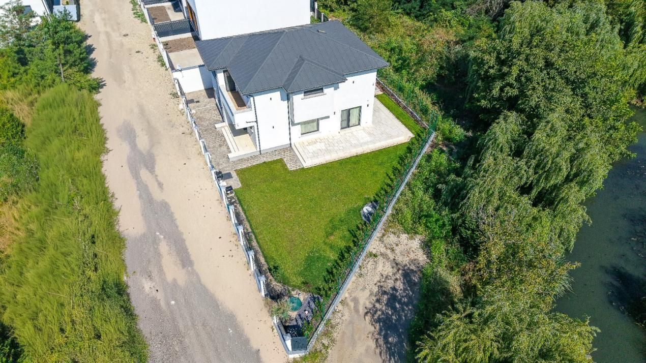 Casă cu 5 camere de vânzare în Ultracentral, Tunari – fotografia 1 din 34