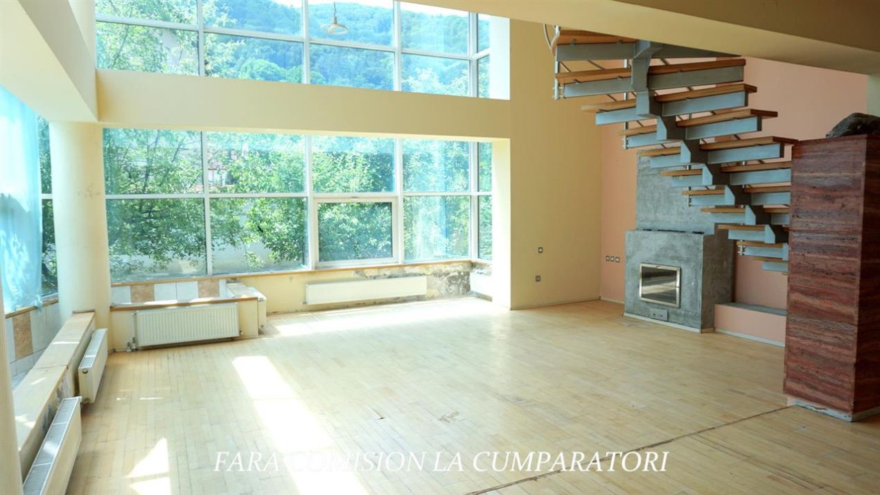 Casă cu 12 camere de vânzare în Călimănești – fotografia 7 din 37