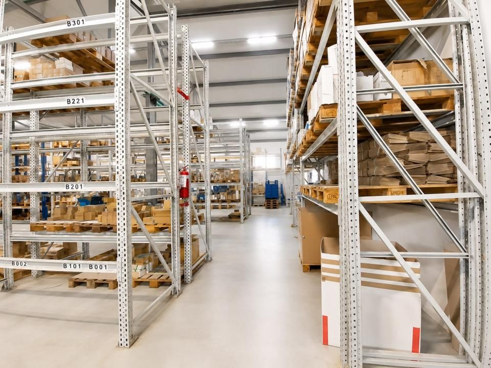 Spațiu industrial cu 1 cameră de închiriat în Nord, Bors – fotografia 3 din 10
