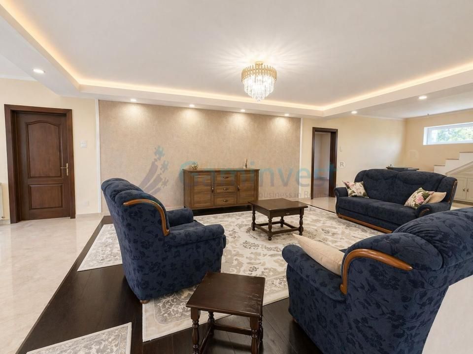Casă cu 6 camere de vânzare în Central, Paleu – fotografia 5 din 11