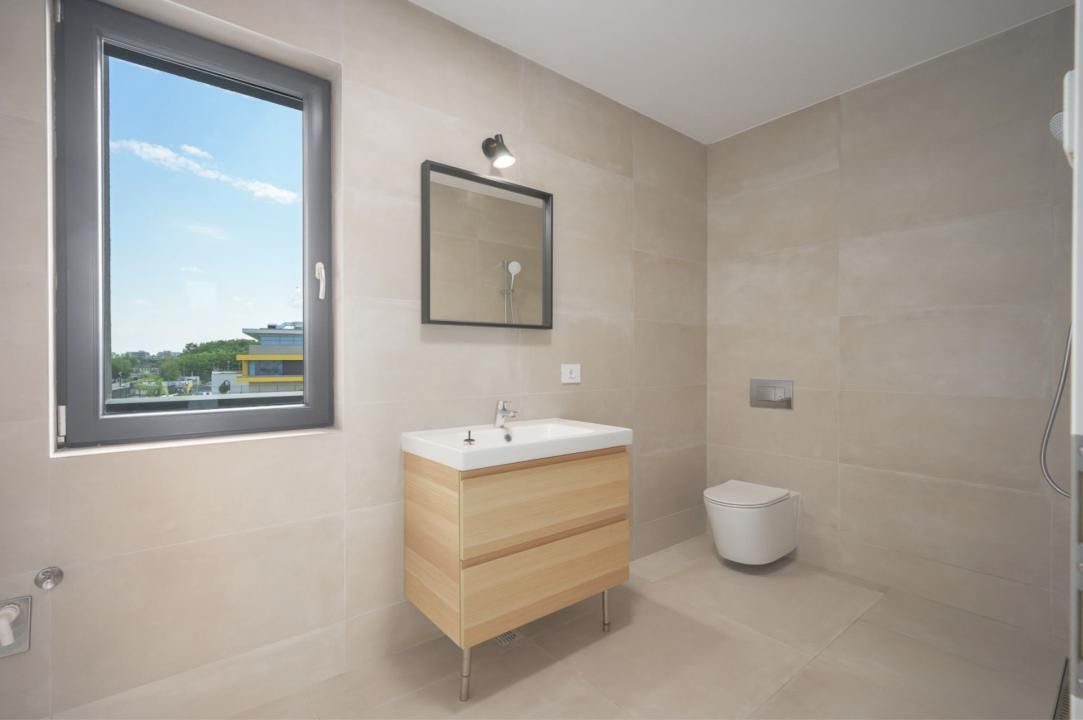 Casă cu 5 camere de vânzare în Pipera, București – fotografia 22 din 26