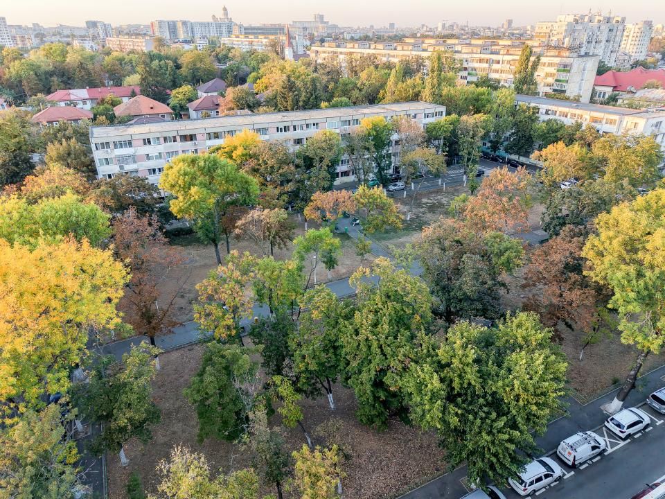 Apartament cu 2 camere de vânzare în Eroii Revolutiei, București – fotografia 22 din 35