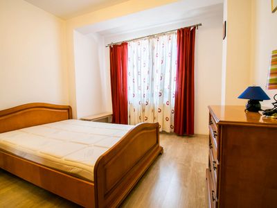 Apartament cu 2 camere de închiriat în Est, Popești-Leordeni – fotografia 3 din 12