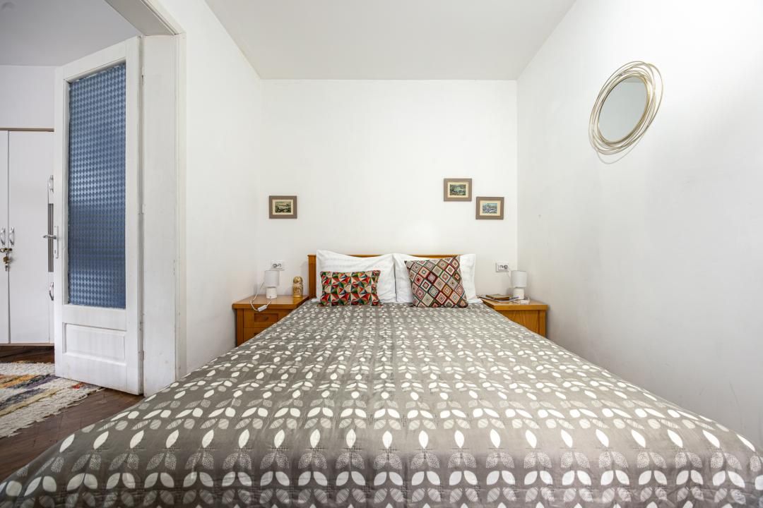 Casă cu 7 camere de vânzare în Central, Bran – fotografia 4 din 38