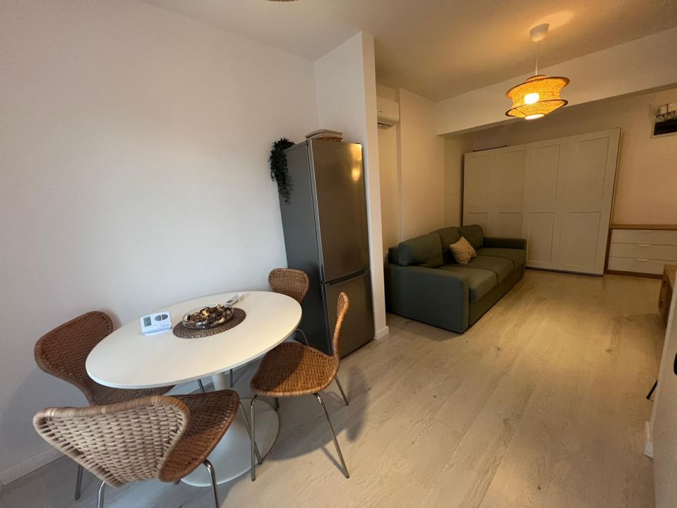 Apartament cu 2 camere de închiriat în Aparatorii Patriei, București – fotografia 1 din 8