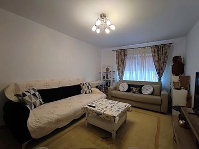 Apartament cu 2 camere de vânzare în Faleza Nord, Constanța – fotografia 3 din 18