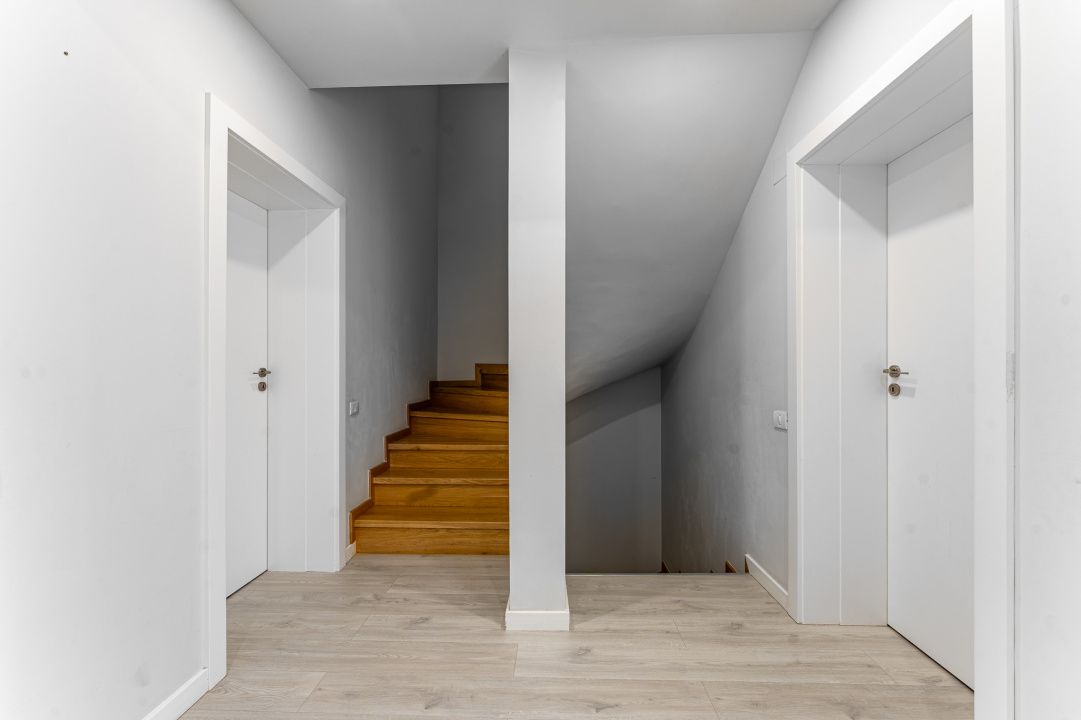 Casă cu 5 camere de închiriat în Pipera, București – fotografia 29 din 39