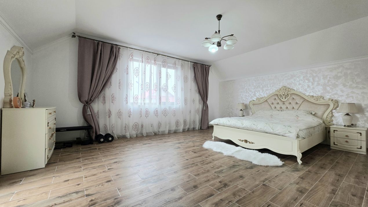 Casă cu 5 camere de vânzare în Năvodari – fotografia 10 din 29