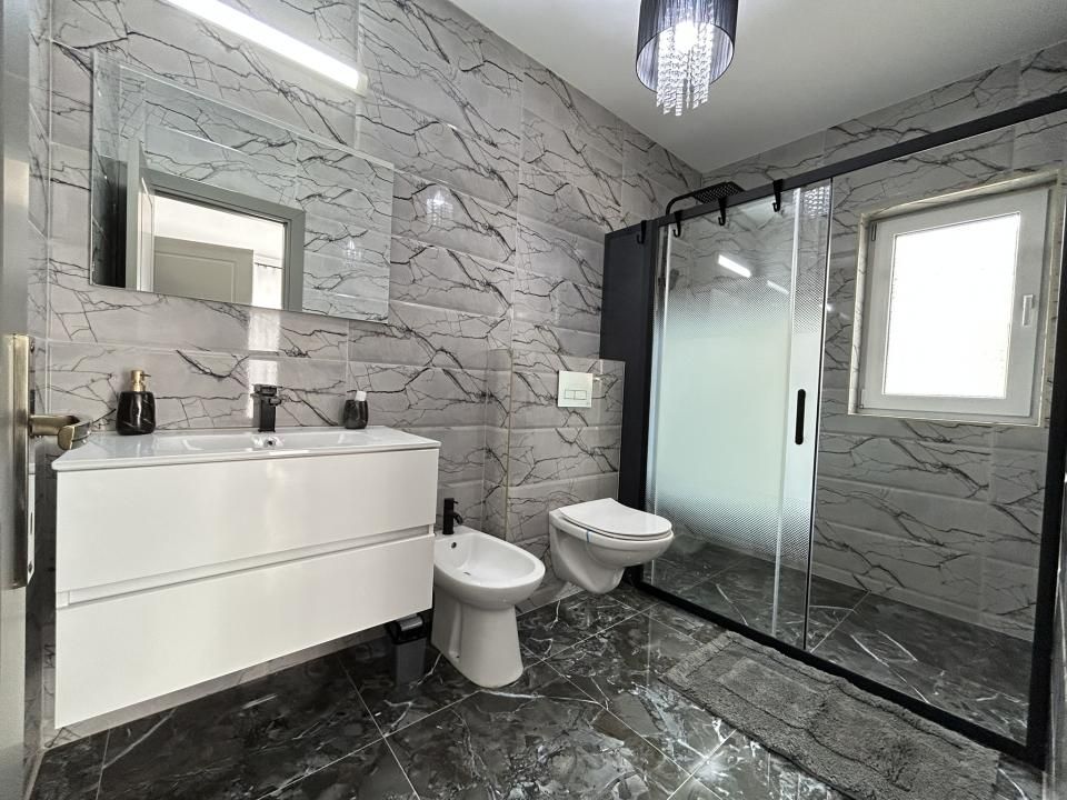Casă cu 5 camere de vânzare în Bucium, Iași – fotografia 15 din 17