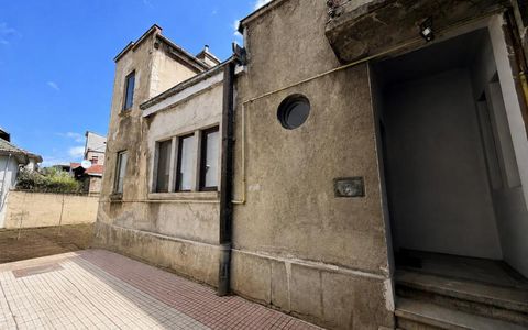 Casă cu 6 camere de vânzare în Vatra Luminoasa, București