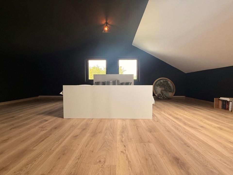 Casă cu 4 camere de vânzare în Central, Satu Nou – fotografia 16 din 24