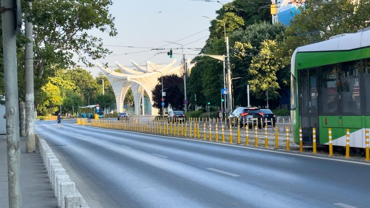 Apartament cu 2 camere de închiriat în Eroii Revolutiei, București – fotografia 14 din 15