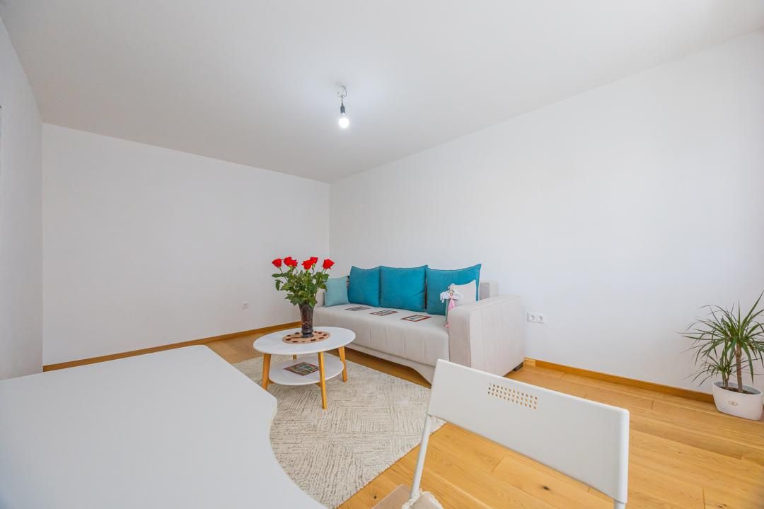Apartament cu 2 camere de vânzare în Tractorul, Brașov – fotografia 21 din 22