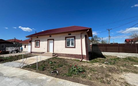Casă cu 2 camere de vânzare în Central, Brosteni (Visina)