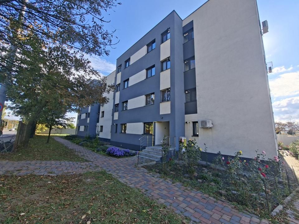 Apartament cu 1 cameră de închiriat în Metalurgie, Iași – fotografia 1 din 8