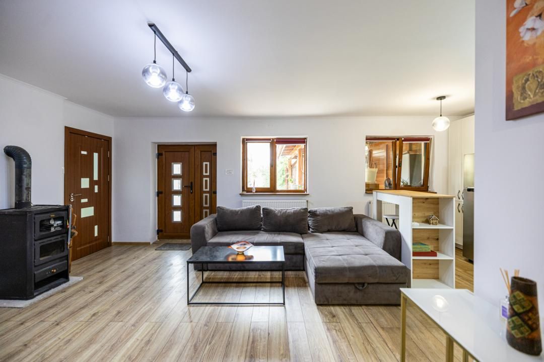 Casă cu 4 camere de vânzare în Central, Dumbrăvița – fotografia 4 din 40