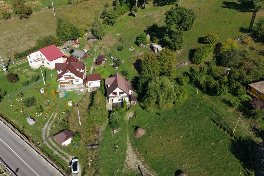 Casă cu 5 camere de vânzare în Buhalnita – fotografia 4 din 23