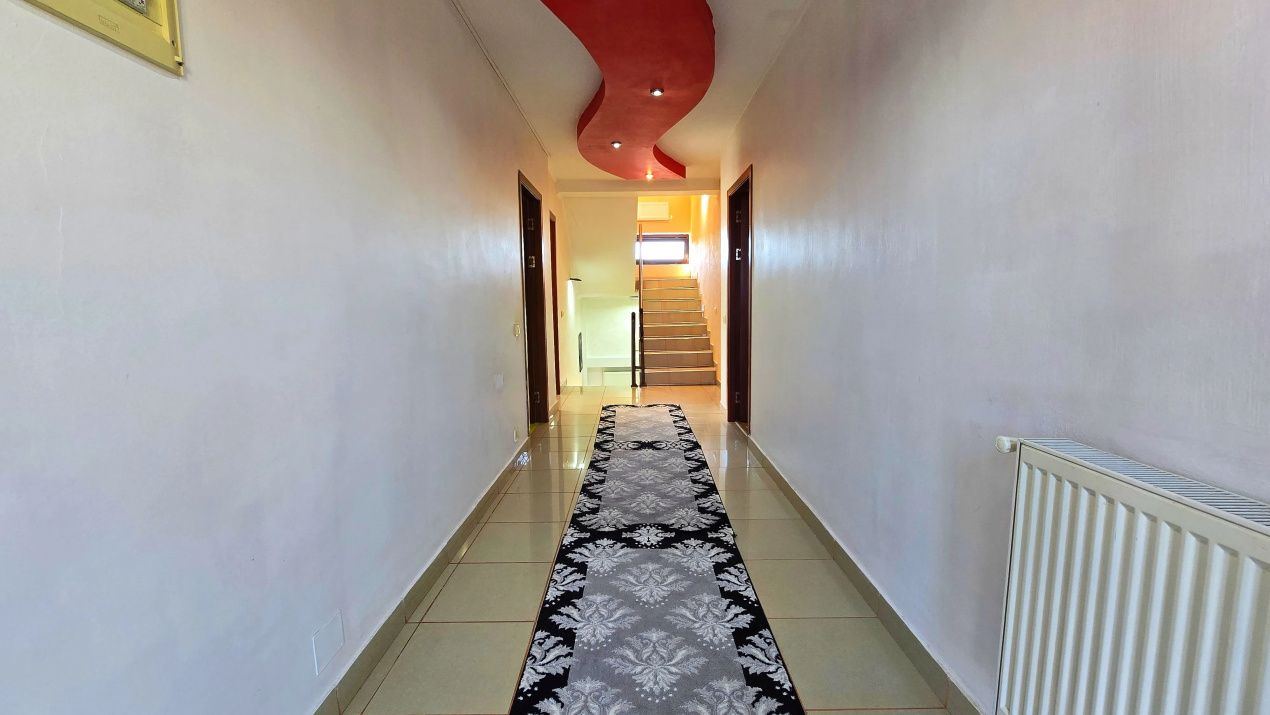 Casă cu 8 camere de vânzare în Central, Afumați – fotografia 54 din 91