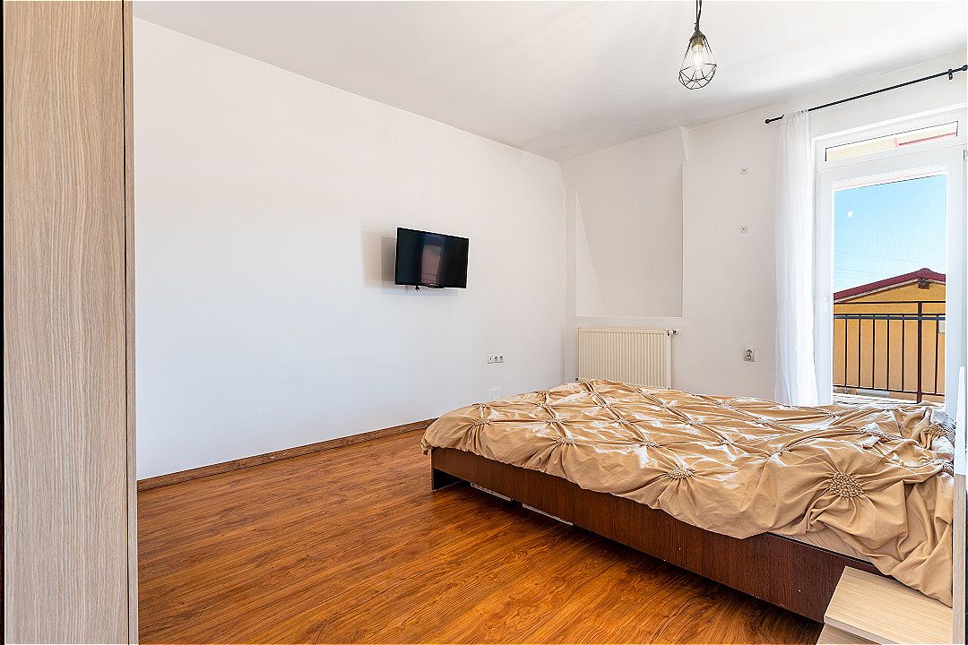 Apartament cu 2 camere de vânzare în Florești – fotografia 2 din 8