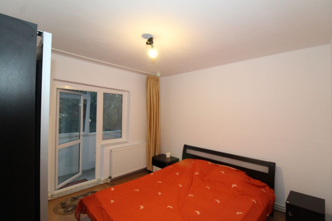 Apartament cu 2 camere de închiriat în Trocadero, Constanța – fotografia 1 din 8