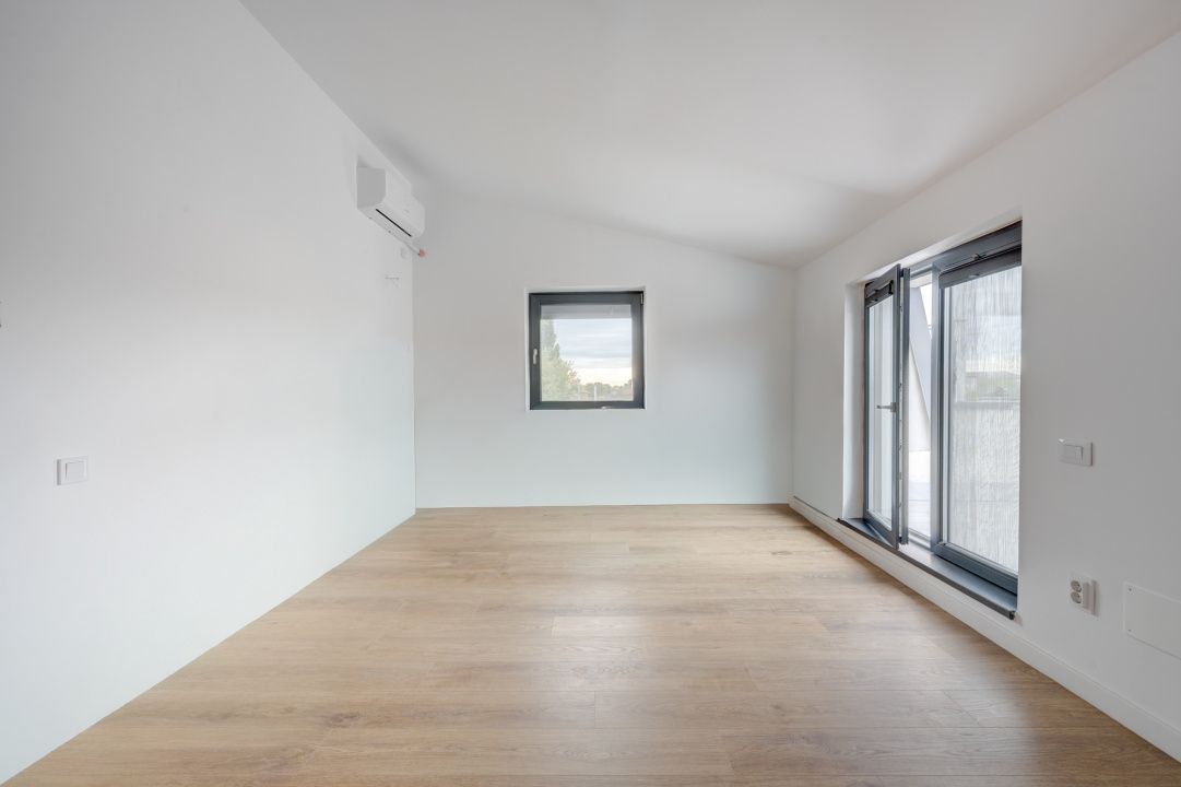 Casă cu 4 camere de vânzare în Alexandriei, București – fotografia 21 din 35