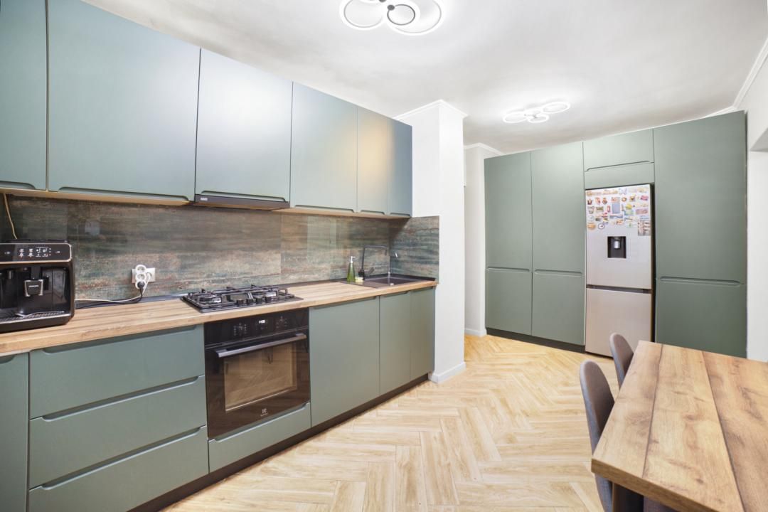 Apartament cu 3 camere de vânzare în Muncii, București – fotografia 1 din 12