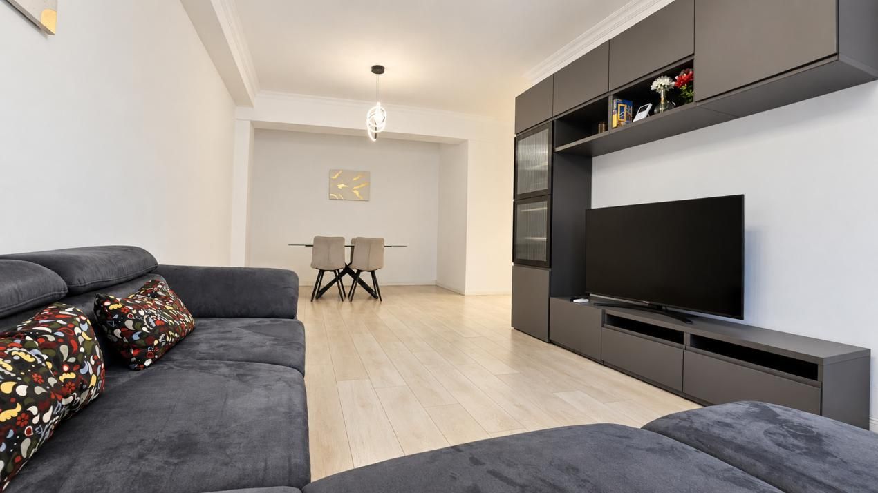 Apartament cu 3 camere de vânzare în Pipera, București – fotografia 3 din 13